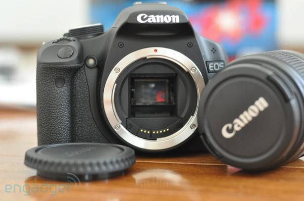 canon-rebel-500d-front-openjpg