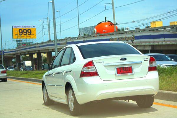 focus-tdci-2009-35 สภาพการเดินทางปกติภายในห้องโดยสารของ Focus เงียบเหมือนรถเบนซินทั่วไป