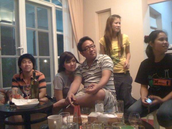 introduce ก่อนจะเมากว่านี้ต้องแนะนำตัวกันก่อน