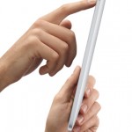 ipad-22 น้ำหนัก 1.5 ปอนด์และความหนา 0.5นิ้ว ทำให้พกพาง่าย