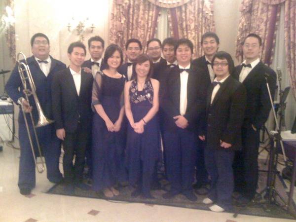 ihear-cu คณะนักดนตรีและนักร้องวงใหญ่มาก