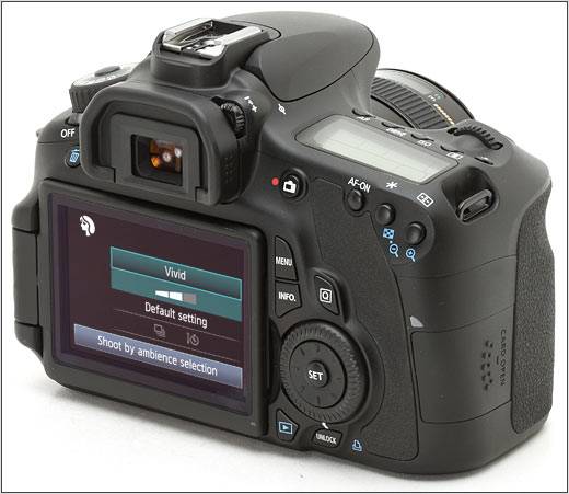 มุมเฉียงของ EOS 60D ดูๆแล้วไม่ค่อยเหมือน Canon อย่างคุ้นเคย มุมเฉียงของ EOS 60D ดูๆแล้วไม่ค่อยเหมือน Canon อย่างคุ้นเคย
