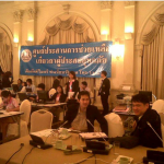 ผมและ @iwhale ที่ห้องประชุมสันติไมตรี ทำเนียบรัฐบาล