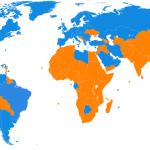 Average GDP PPP per capita 2010 สีฟ้าคือสูงกว่าค่าเฉลี่ย สีส้มคือต่ำกว่าซึ่งไทยอยู่ในกลุ่มนี้