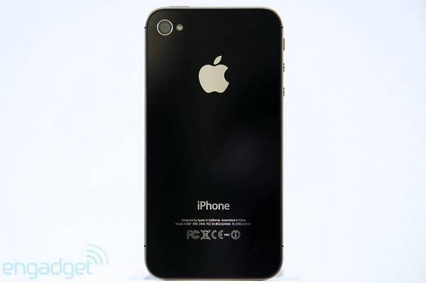 iphone4s ด้านหลัง iPhone 4S ดูไม่ออกเหมือนกันครับ iphone4s ด้านหลัง ดูไม่ออกเหมือนกันครับ
