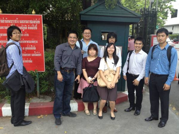 น้องวี และทีม TiGERiDEA