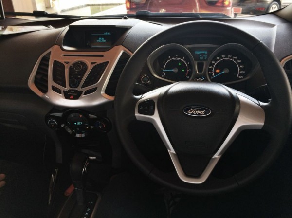 ecosport-inside