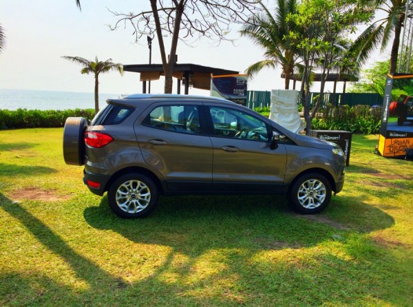 ecosport-side