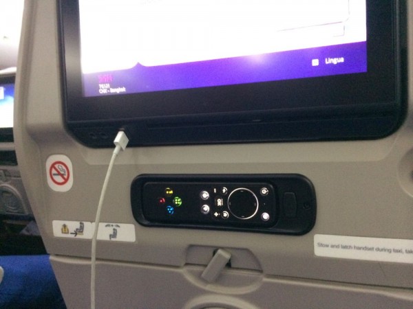 787-thais-10
